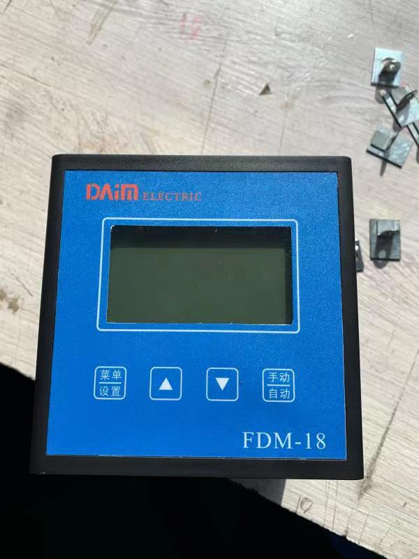 FDM无功补偿控制器